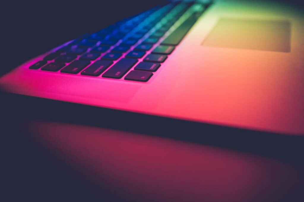 Colorful illumination of screen light from a Macbook
