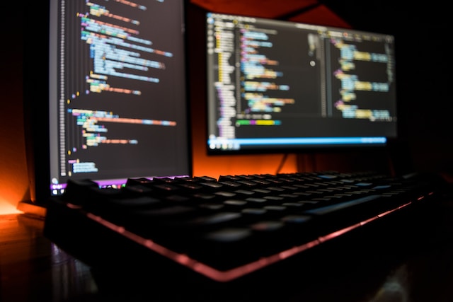 Dual monitor set up for web development at home